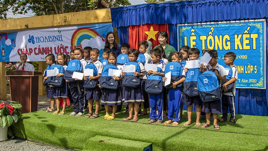 Hoà Bình thực hiện chương trình chắp cánh ước mơ tại Tây Ninh